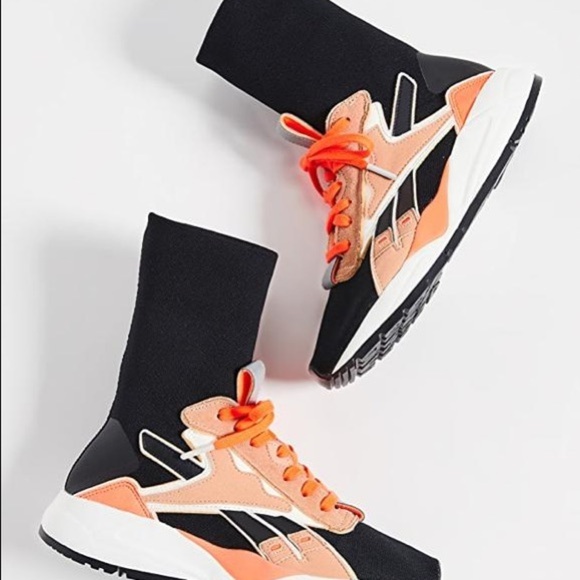 Reebok classic flyknit sock shoes Sneakers - Picture 4 of 7